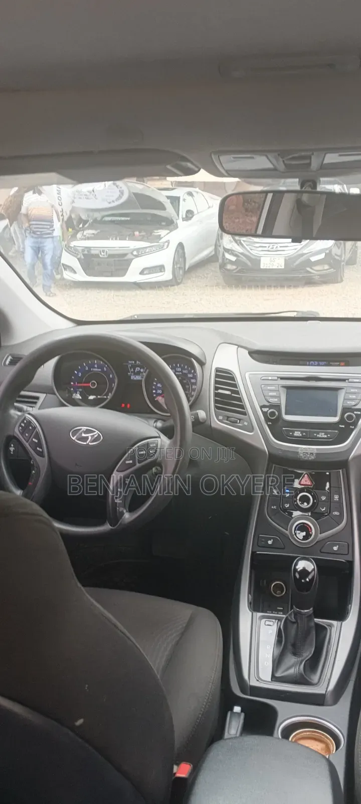 Hyundai Elantra 2015 Silver