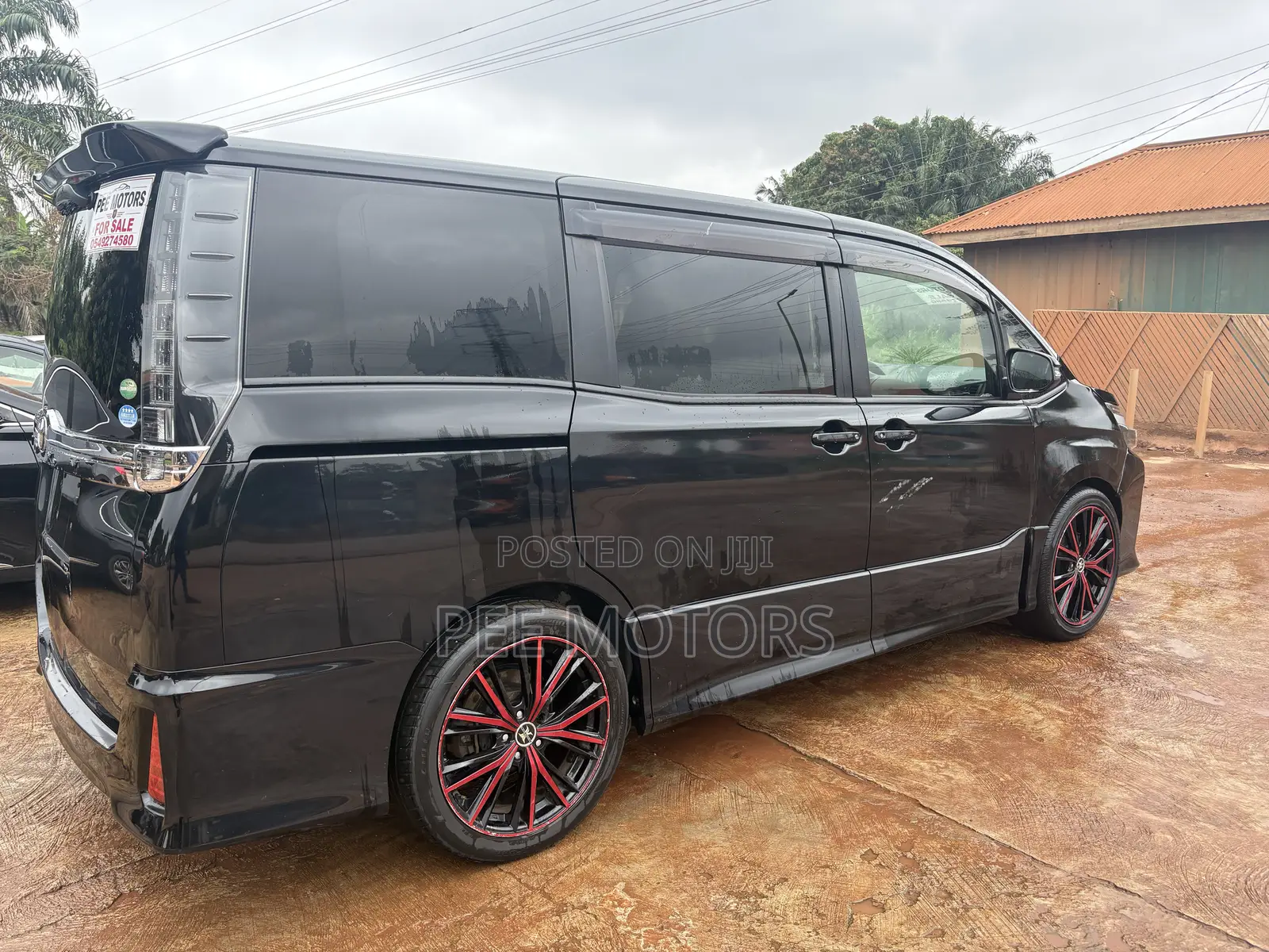Toyota Voxy 2015 Black