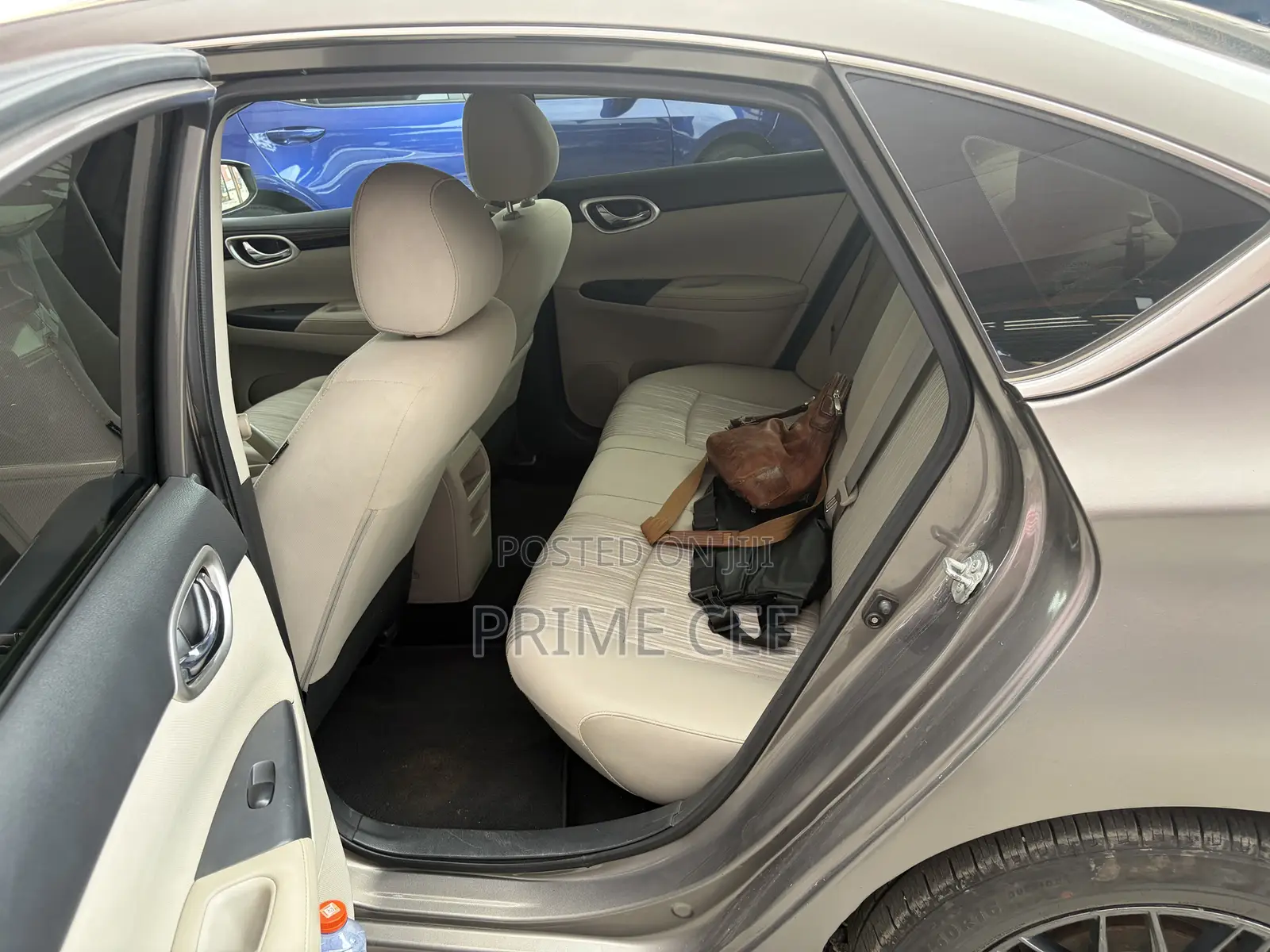 Nissan Sentra SV 2016 Brown