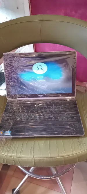 New Laptop Dell Latitude 7390 8GB Intel Core i5 HDD 320GB