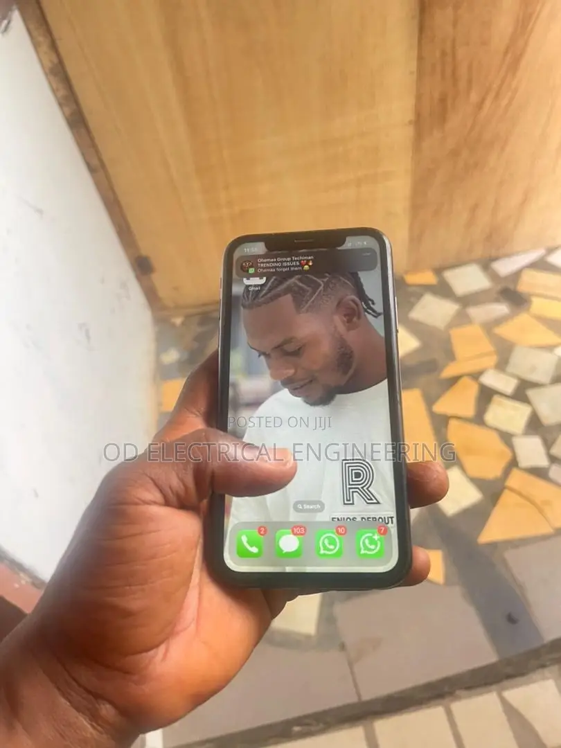 Apple iPhone XR 64 GB Black