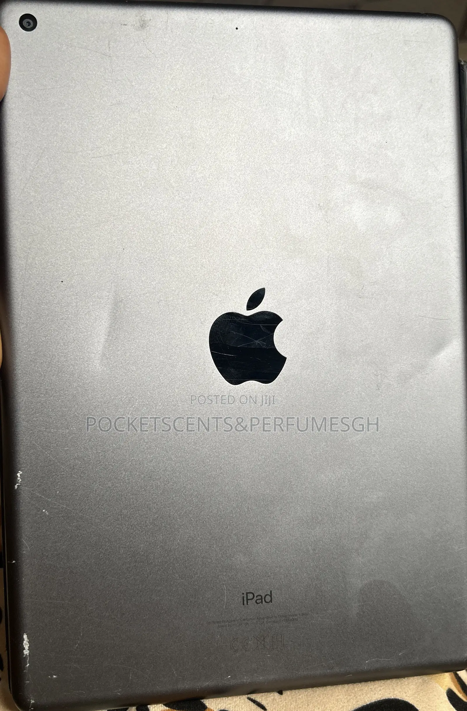 Apple iPad 9.7 64 GB Gray
