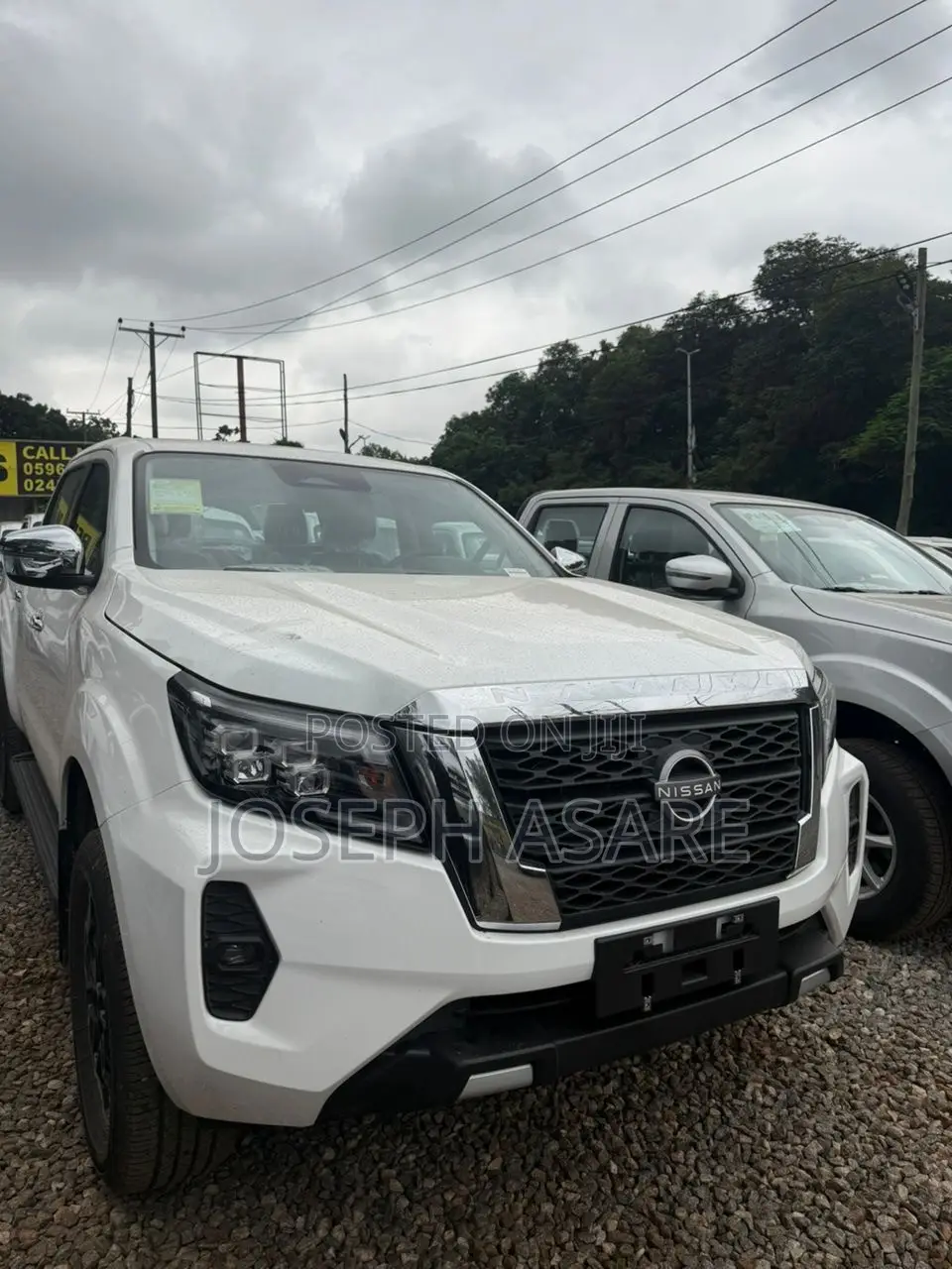 Nissan Navara 2025 White