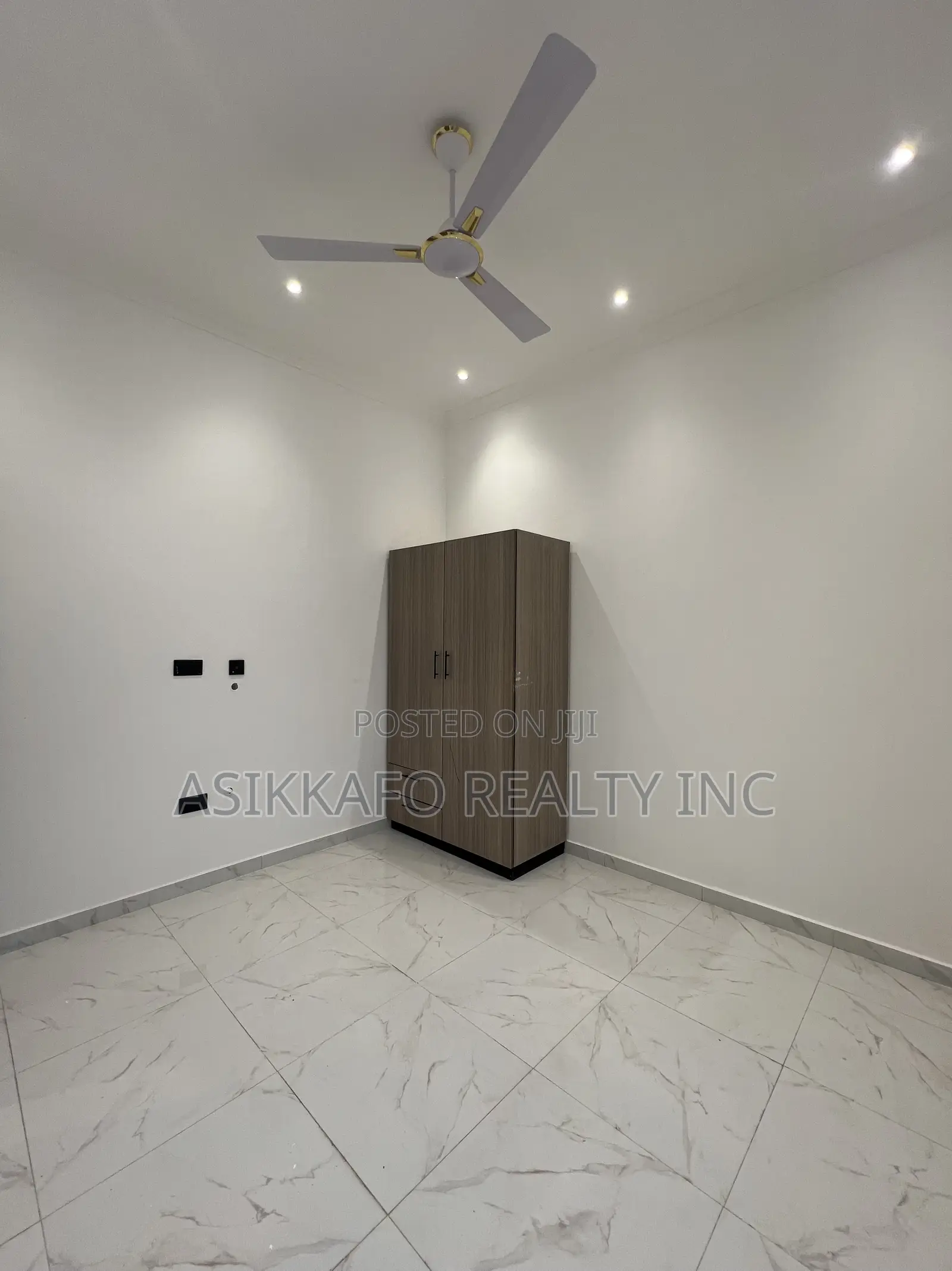 3bdrm House in Coastal Estate, Spintex for rent