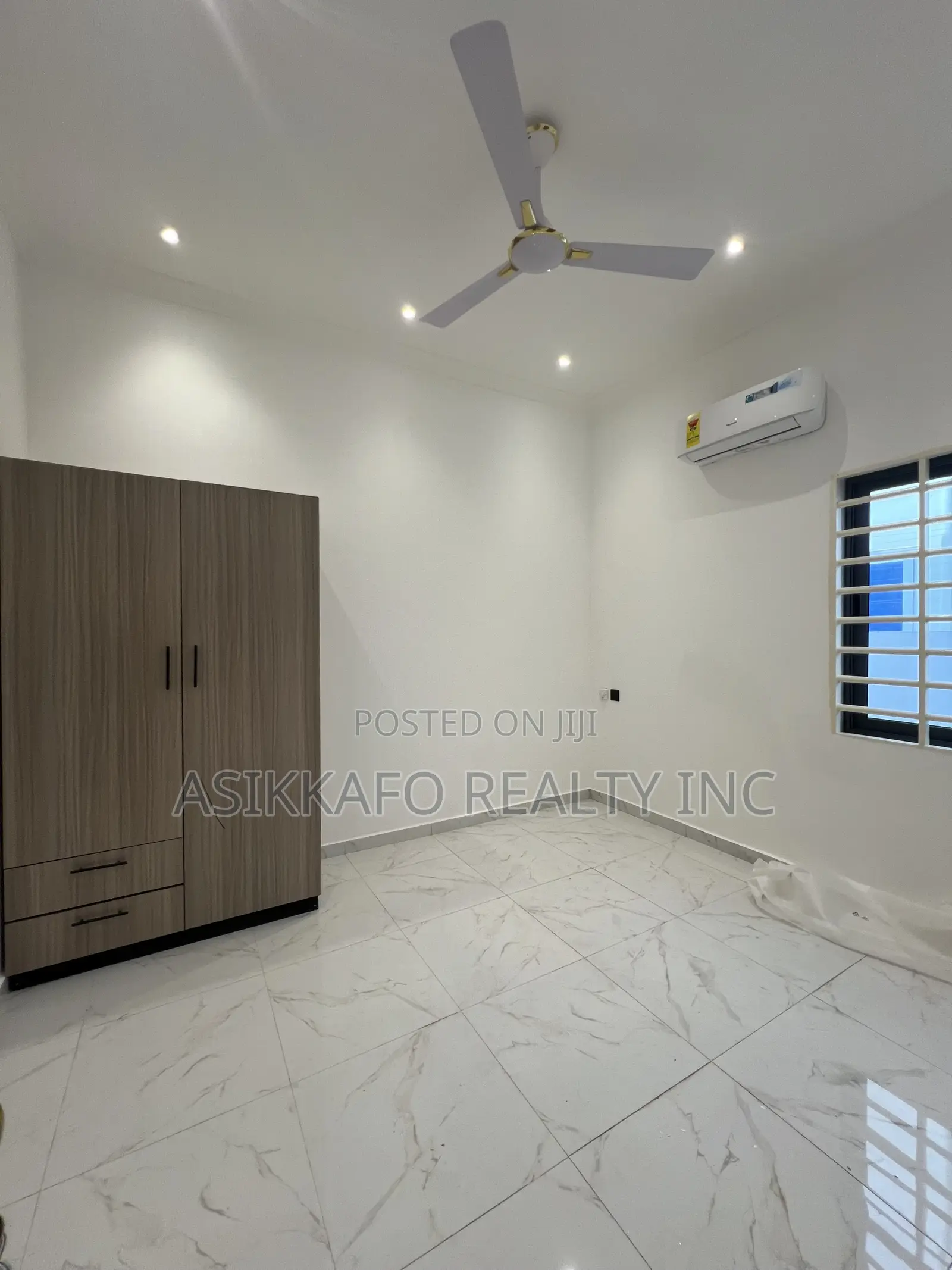 3bdrm House in Coastal Estate, Spintex for rent