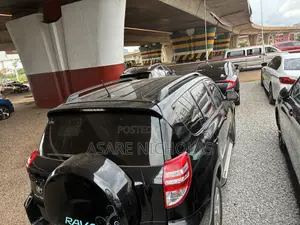 Toyota RAV4 2013 Black