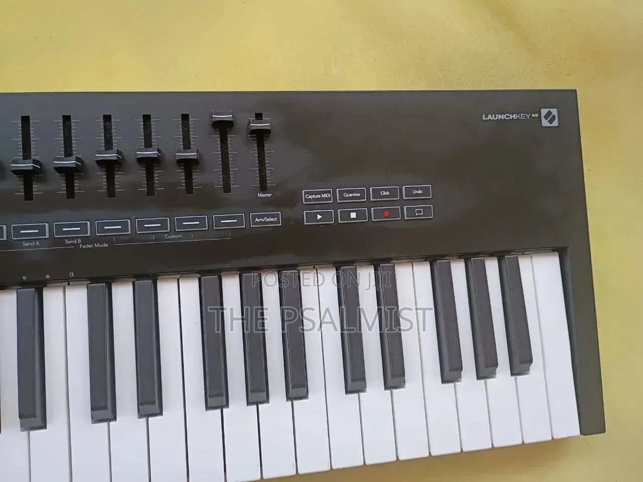 Novation Launch Key 49 Midi Controller With 16drumpads