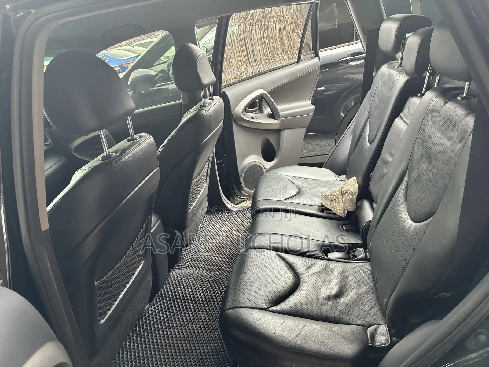 Toyota RAV4 2013 Black