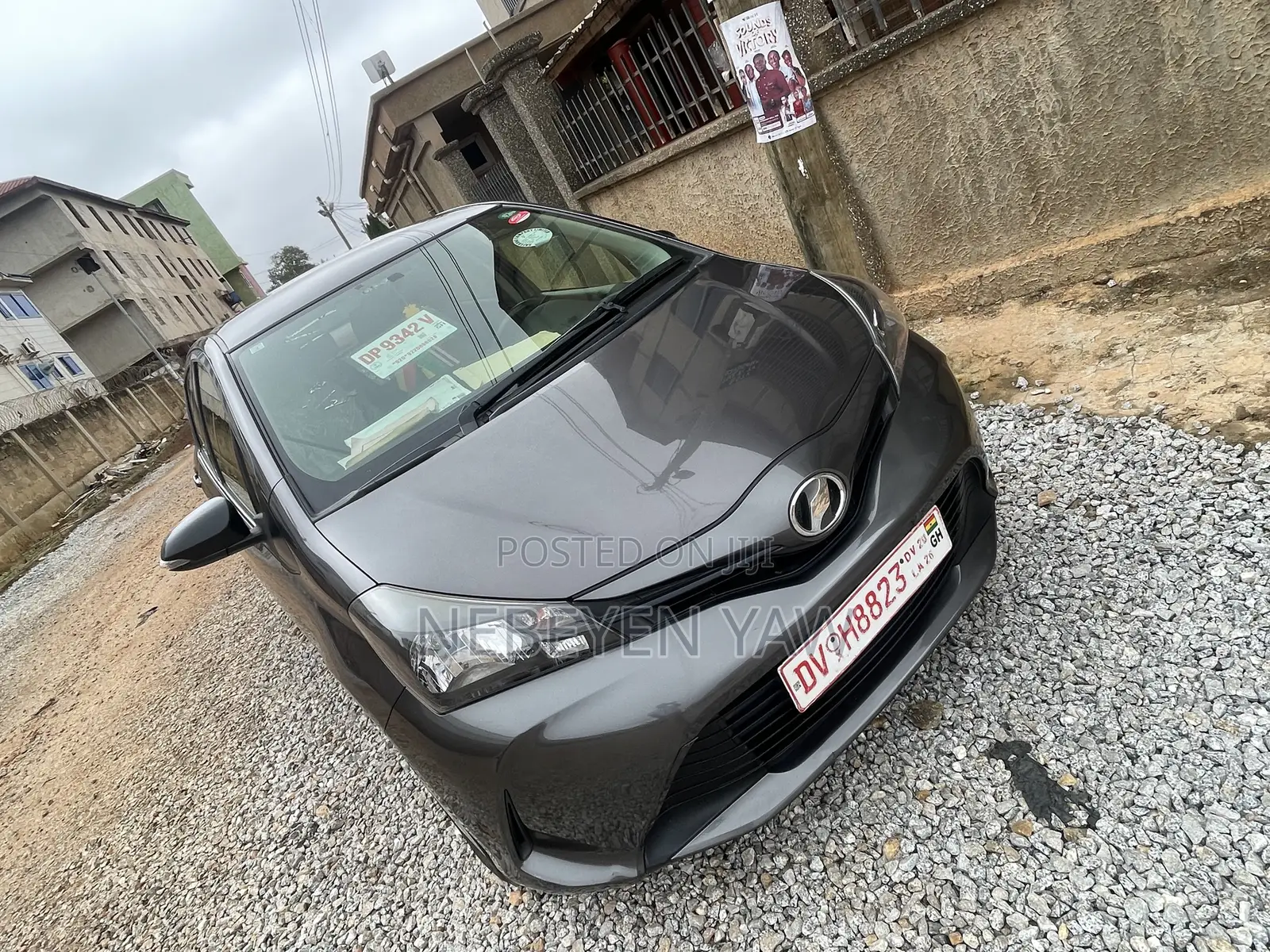 Toyota Vitz 1.3 FWD 3dr 2015 Black