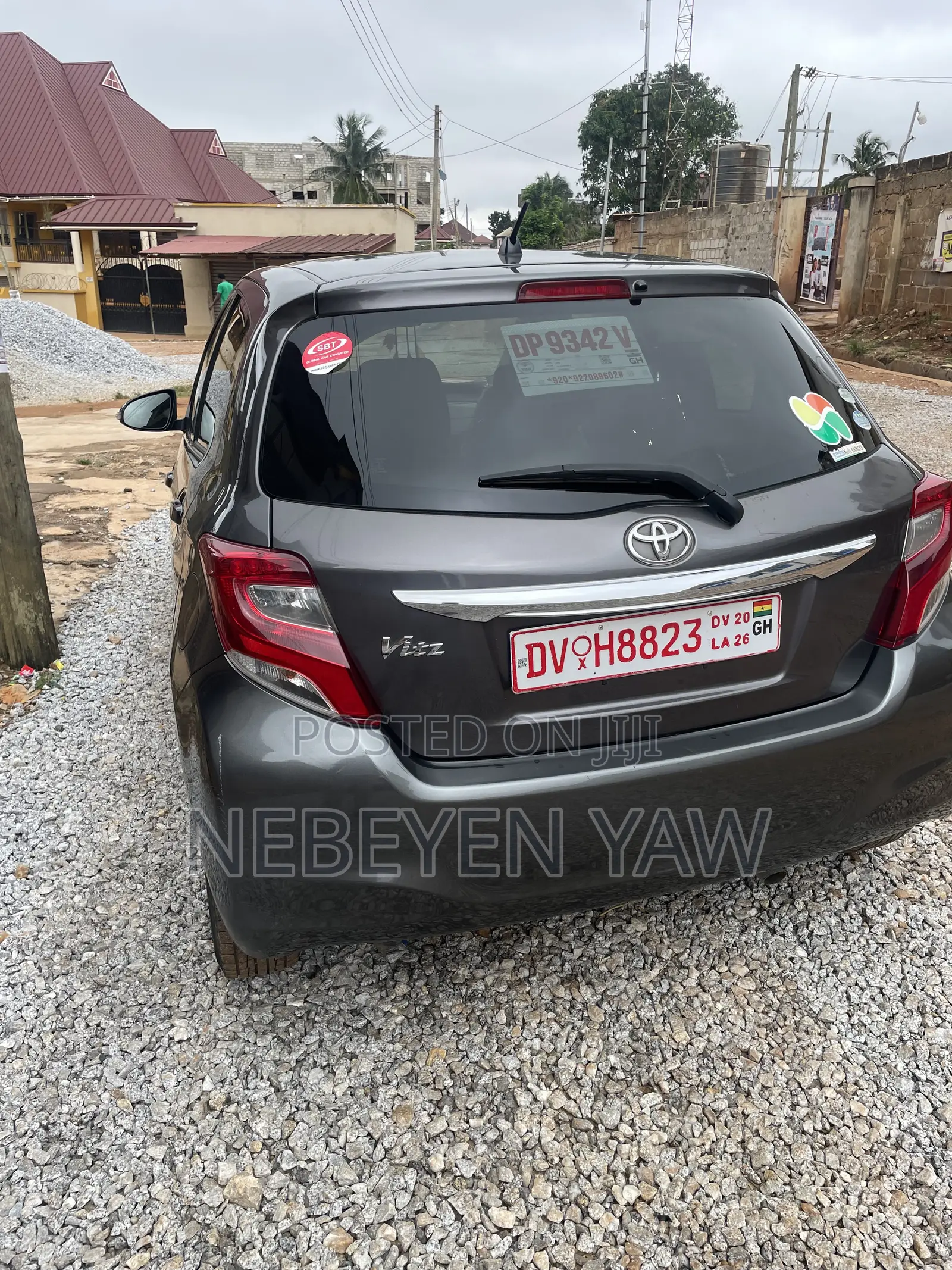 Toyota Vitz 1.3 FWD 3dr 2015 Black