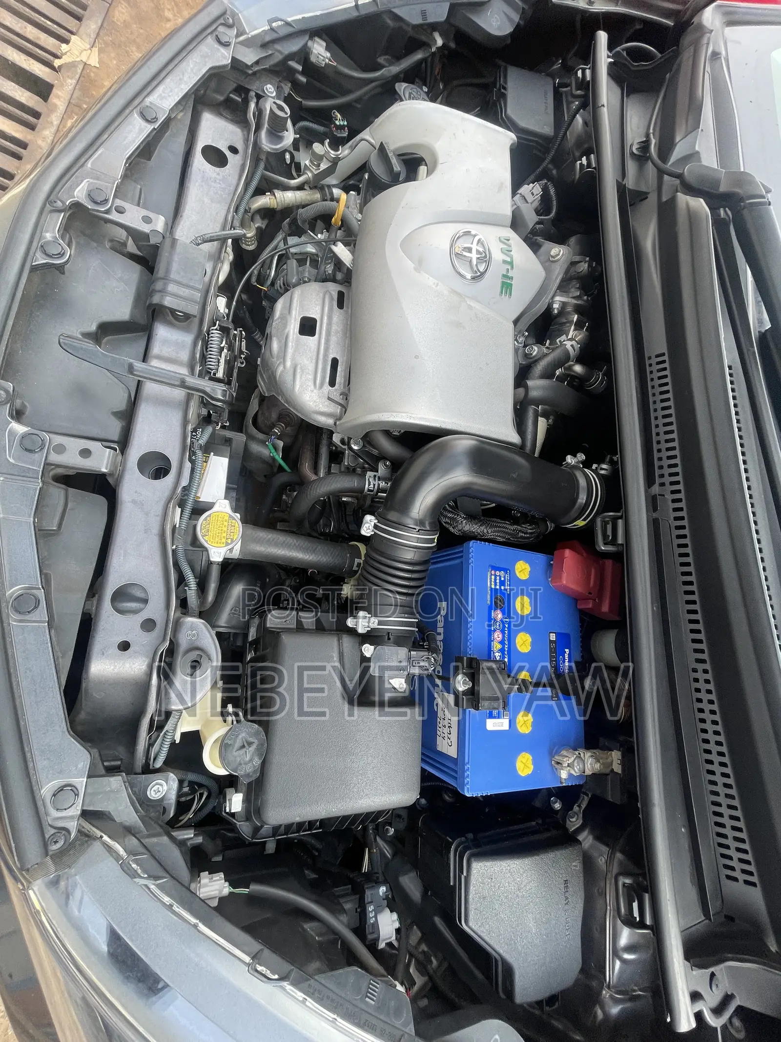 Toyota Vitz 1.3 FWD 3dr 2015 Black