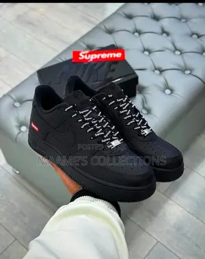 Premium Men’s Designer Sneakers – Stylish & Trendy