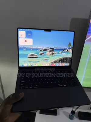 Laptop Apple MacBook Pro 2024 M4 16GB Apple M4 SSD 512GB