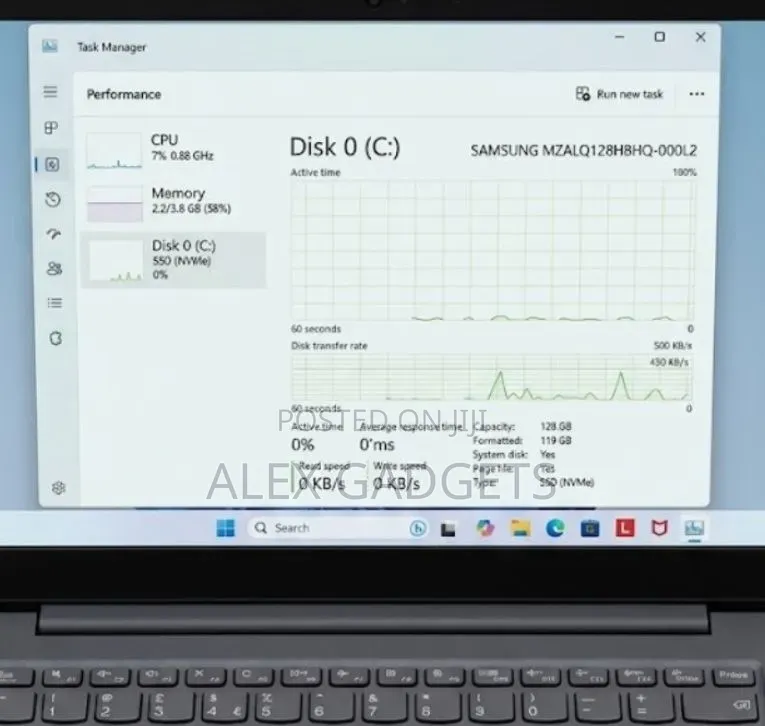 Laptop Lenovo V15 4GB Intel Celeron SSD 128GB
