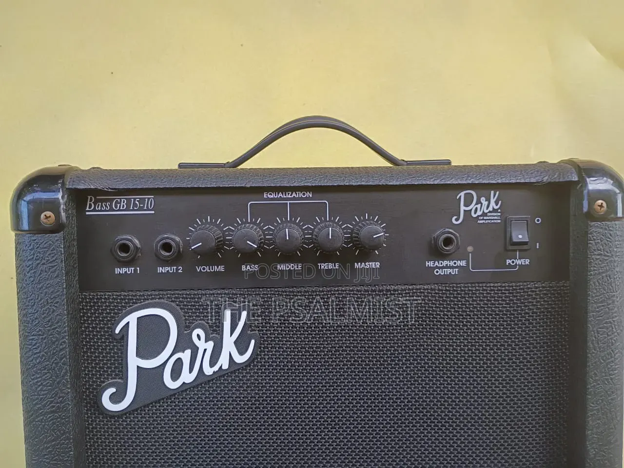 Park GB 15-10 a Division Marshall Amplification Bass Guitar Combo