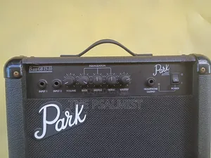 Park GB 15-10 a Division Marshall Amplification Bass Guitar Combo