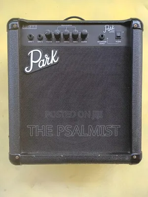 Park GB 15-10 a Division Marshall Amplification Bass Guitar Combo