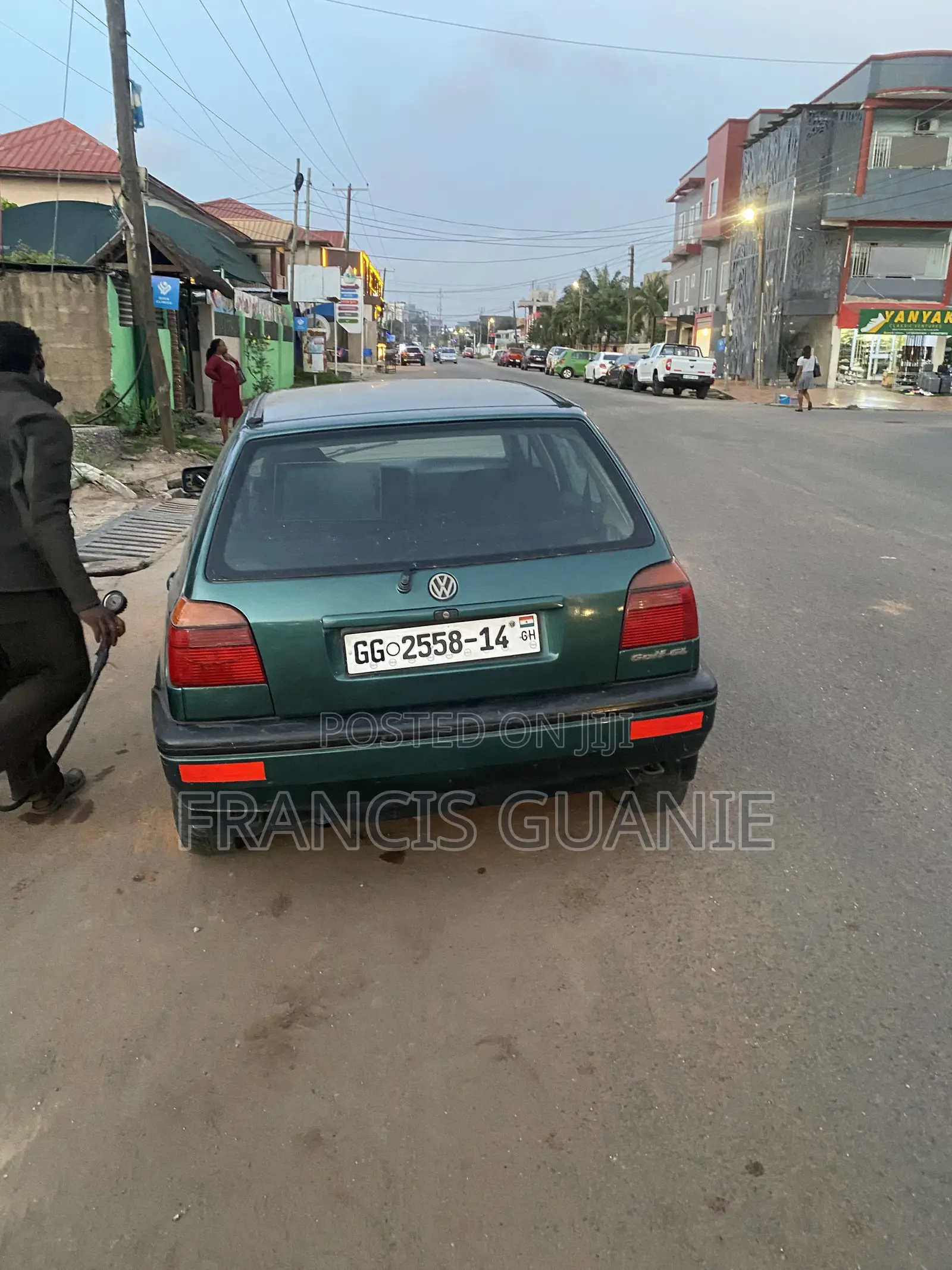 Volkswagen Golf 2000 Green