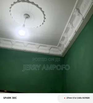 2bdrm Apartment in Market for rent
