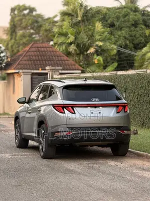 Hyundai Tucson Limited 2022 Silver