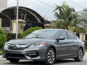 Honda Accord Sport 4dr Sedan FWD (2.4L 4cyl 2A) 2017 Gray