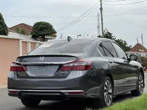 Honda Accord Sport 4dr Sedan FWD (2.4L 4cyl 2A) 2017 Gray