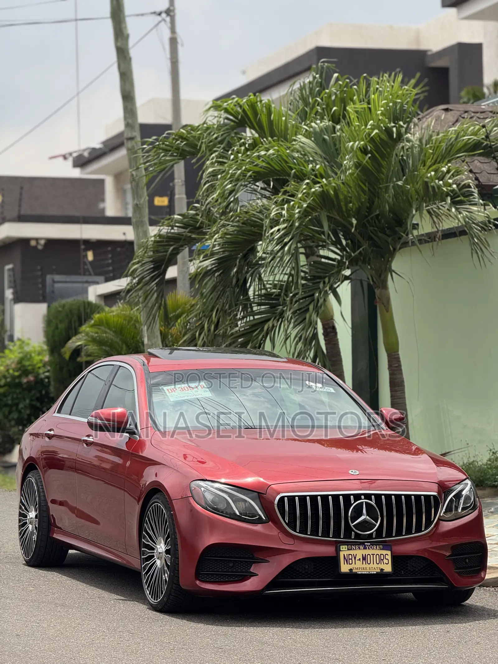 Mercedes-Benz E350 2020 Red