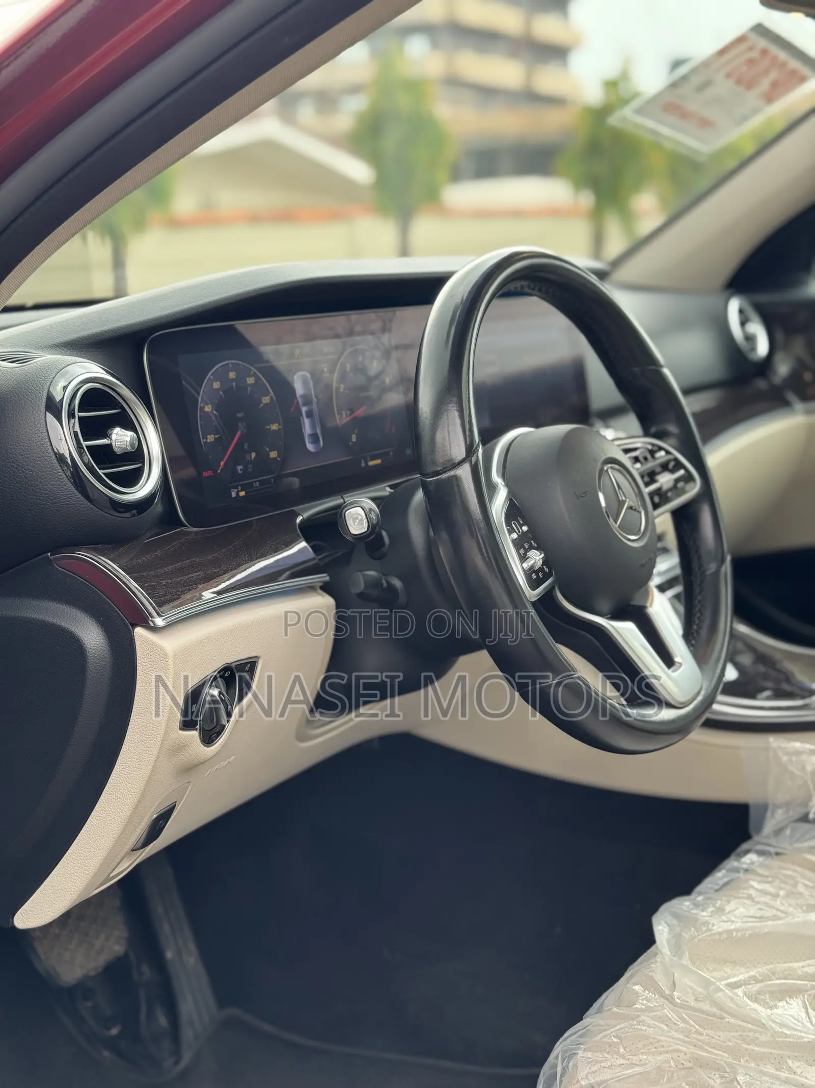 Mercedes-Benz E350 2020 Red