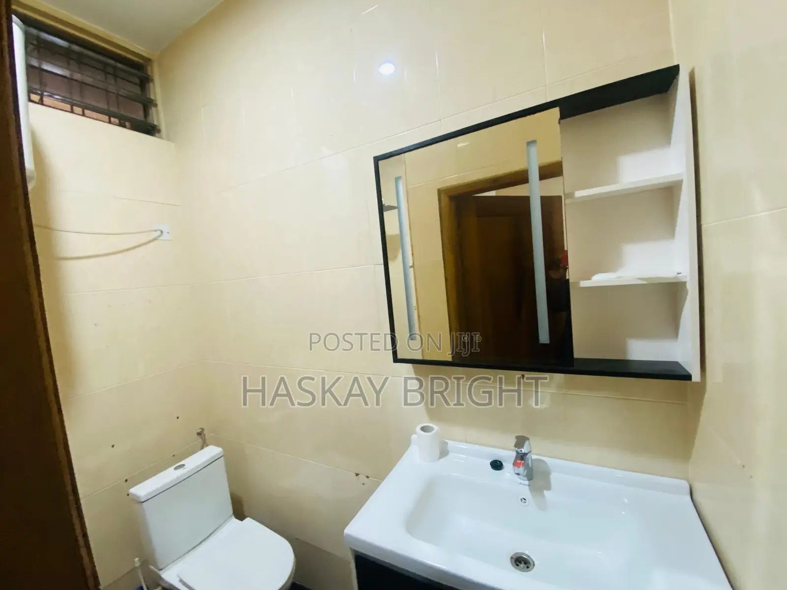 10bdrm House in Cantonments for rent