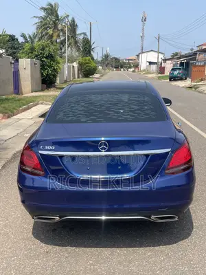 Mercedes-Benz C300 Base C300 RWD Sedan 2018 Blue