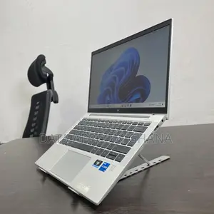 Laptop HP EliteBook 830 G8 8GB Intel Core i5 SSD 256GB