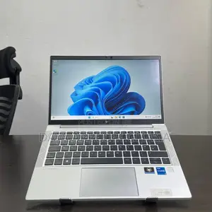 Laptop HP EliteBook 830 G8 8GB Intel Core i5 SSD 256GB
