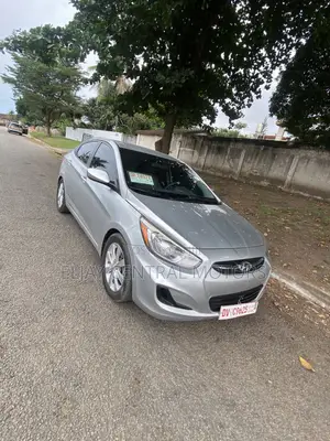 Hyundai Accent SE Sedan 2016 Silver
