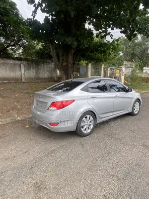 Hyundai Accent SE Sedan 2016 Silver