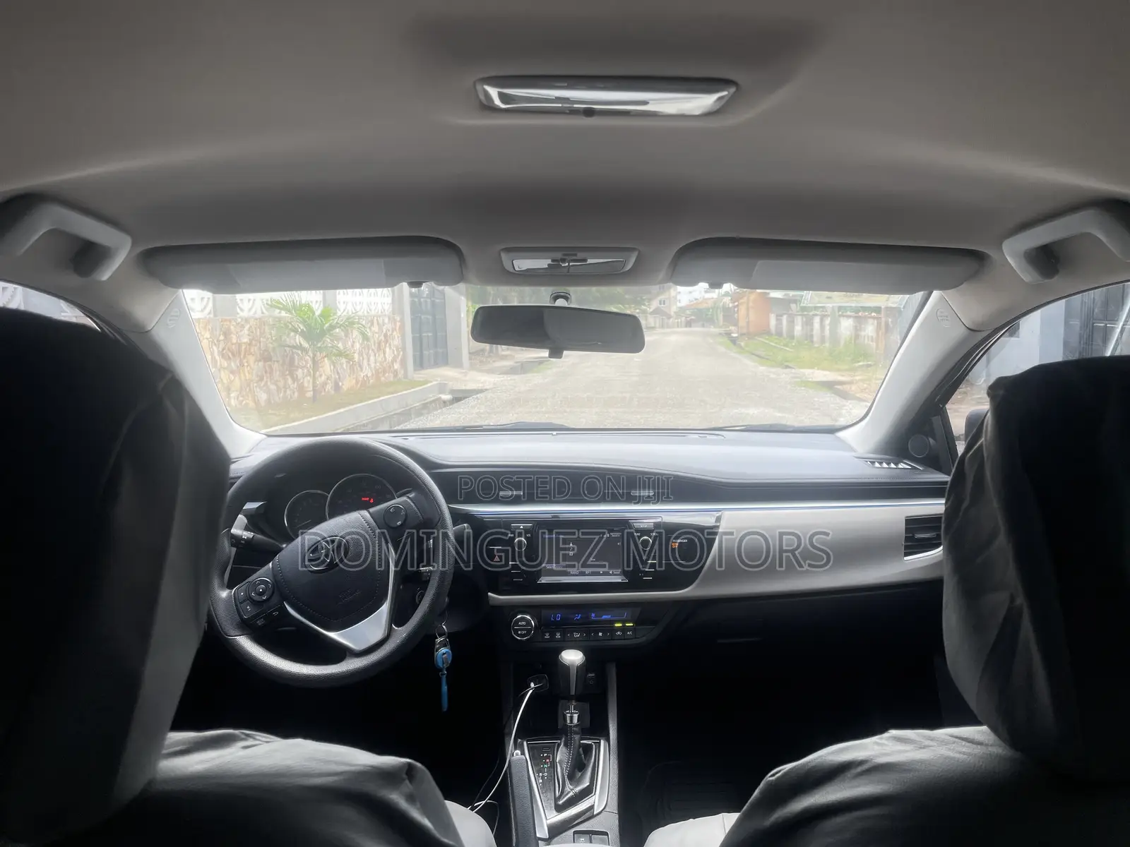 Toyota Corolla 2016 Black