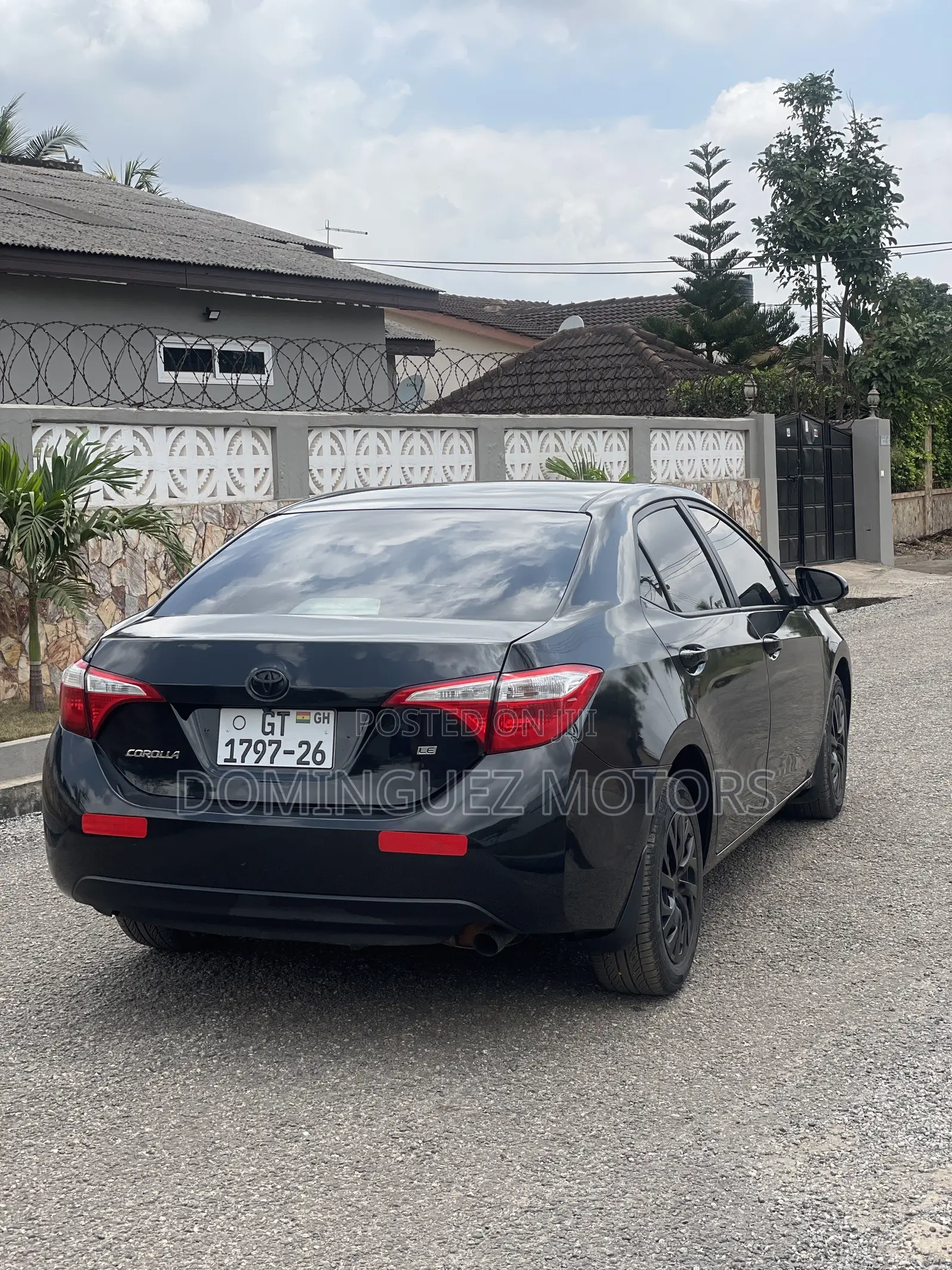 Toyota Corolla 2016 Black