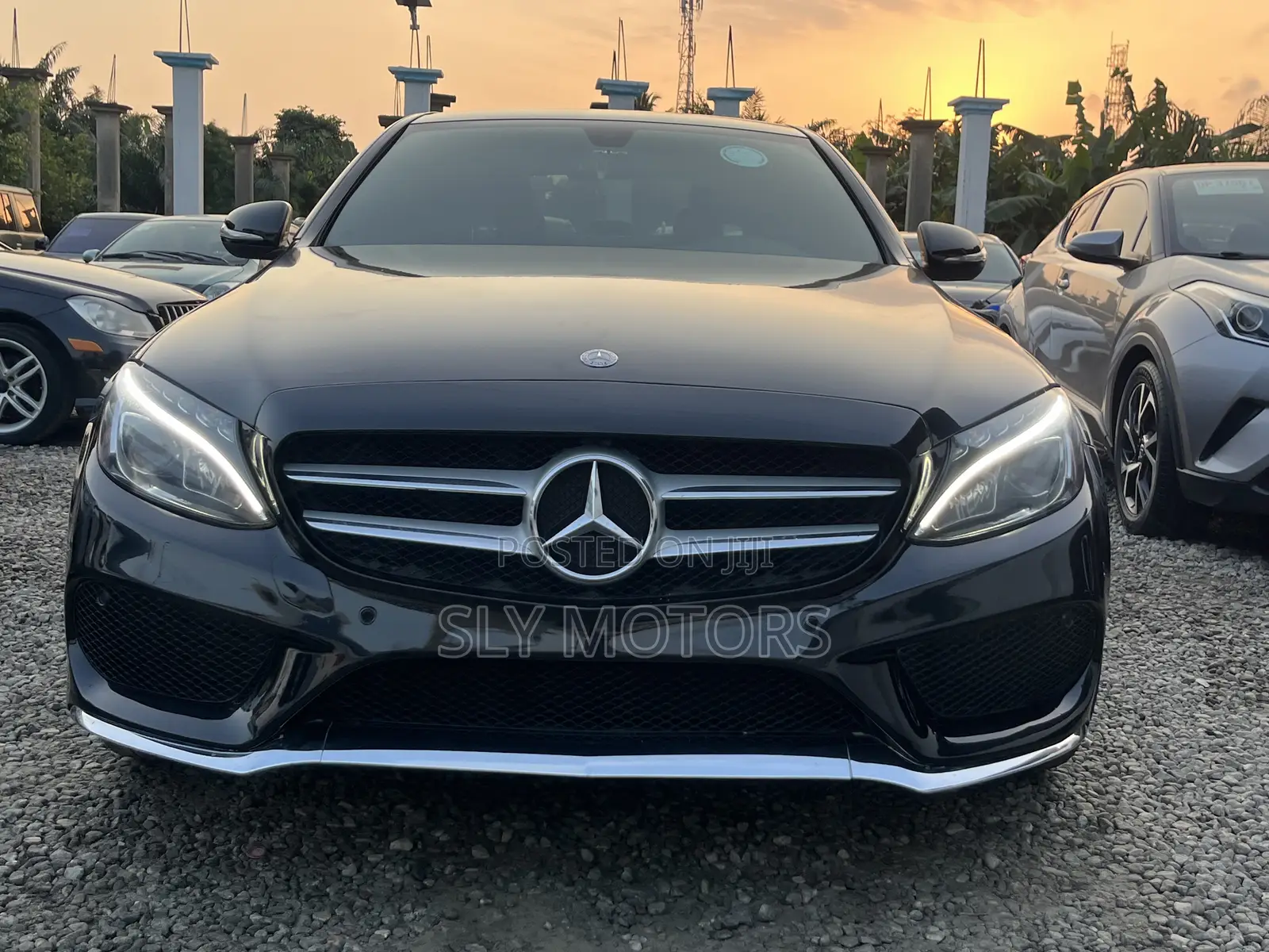 Mercedes-Benz C400 4Matic AWD Sedan (3.0L V6 7A) 2015 Black