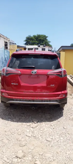 Toyota RAV4 2017 Red