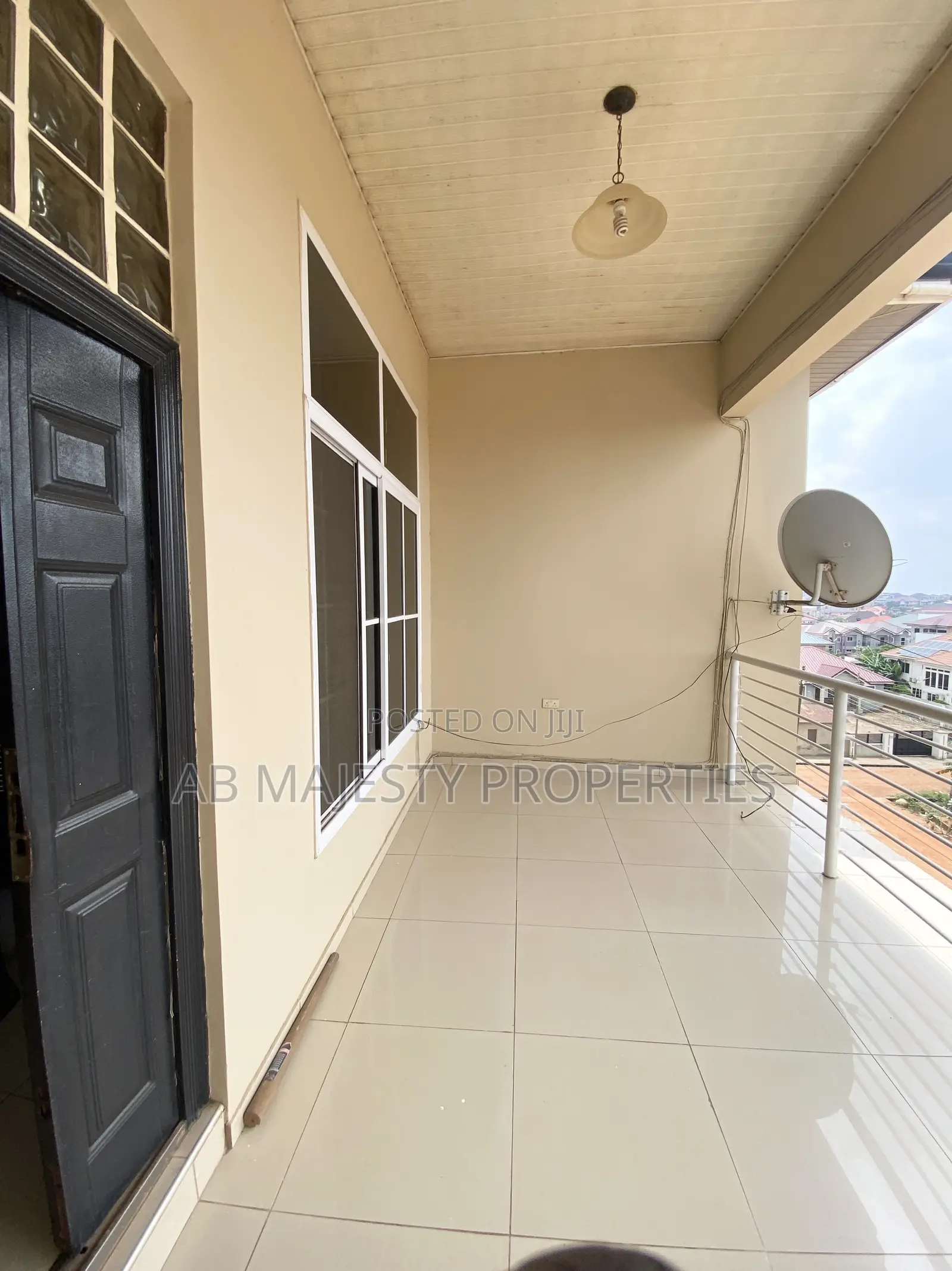 4bdrm Apartment in Ab Majesty, School Junction for rent