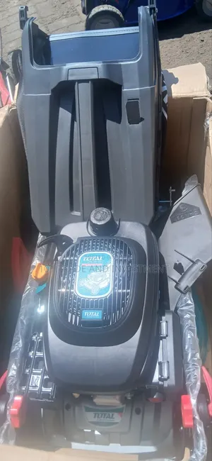 Total 4.8hp Lawn Mower (Big)