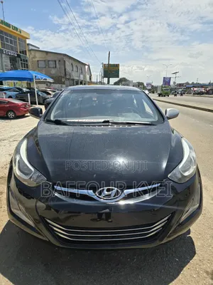 Hyundai Elantra Limited Sedan FWD (1.8L 4cyl 6A) 2016 Black