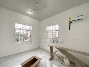 2bdrm Apartment in Ab Majesty, School Junction for rent