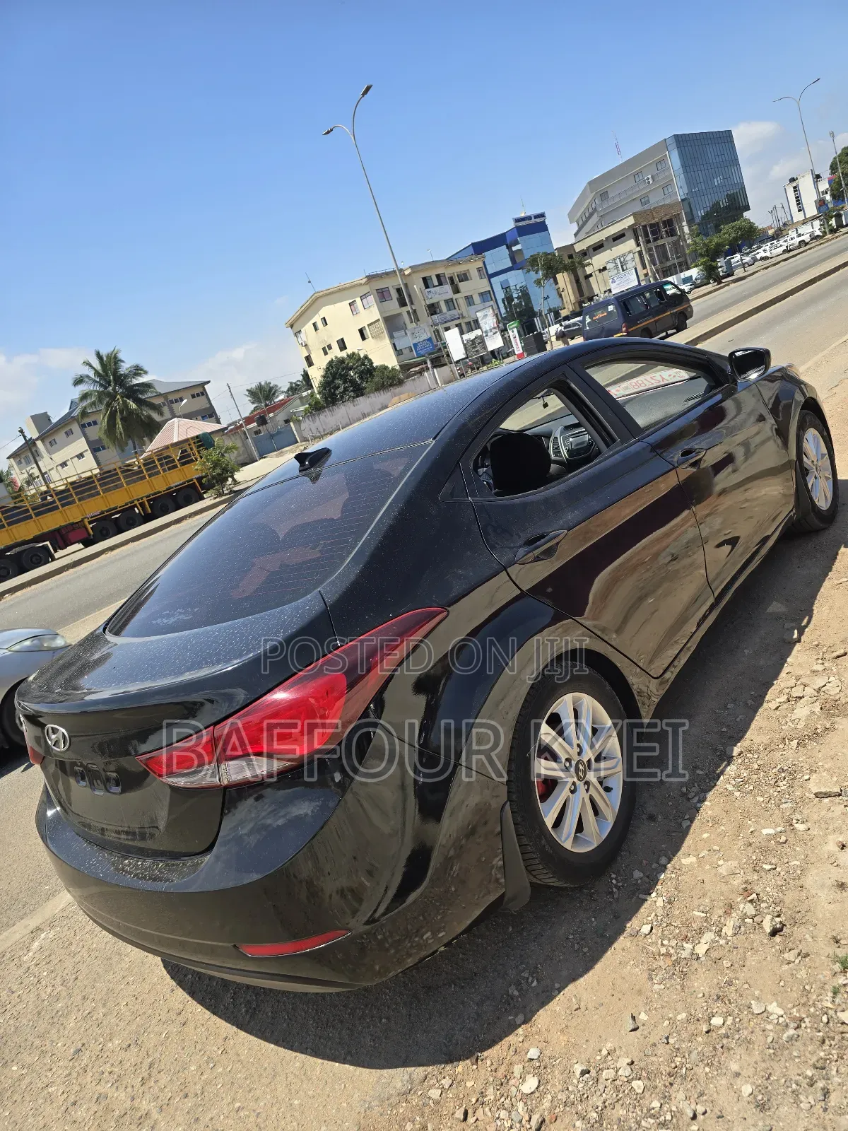 Hyundai Elantra Limited Sedan FWD (1.8L 4cyl 6A) 2016 Black