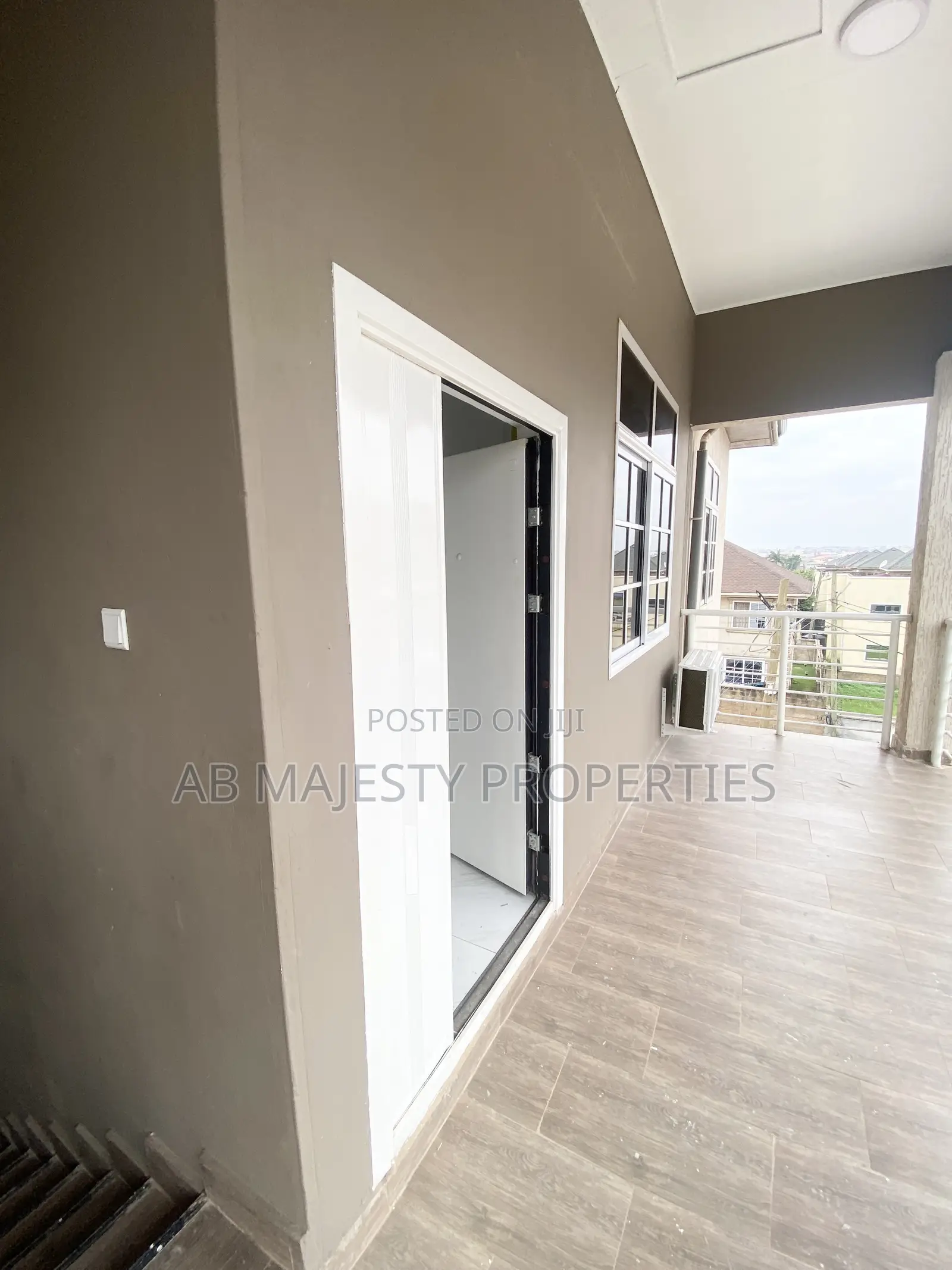 2bdrm Apartment in Ab Majesty, School Junction for rent