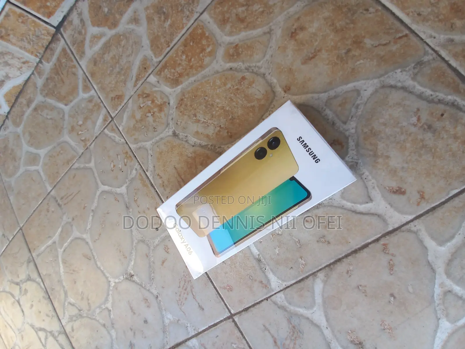 New Samsung Galaxy A06 64 GB Gold