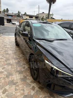 Hyundai Elantra Limited 2021 Black