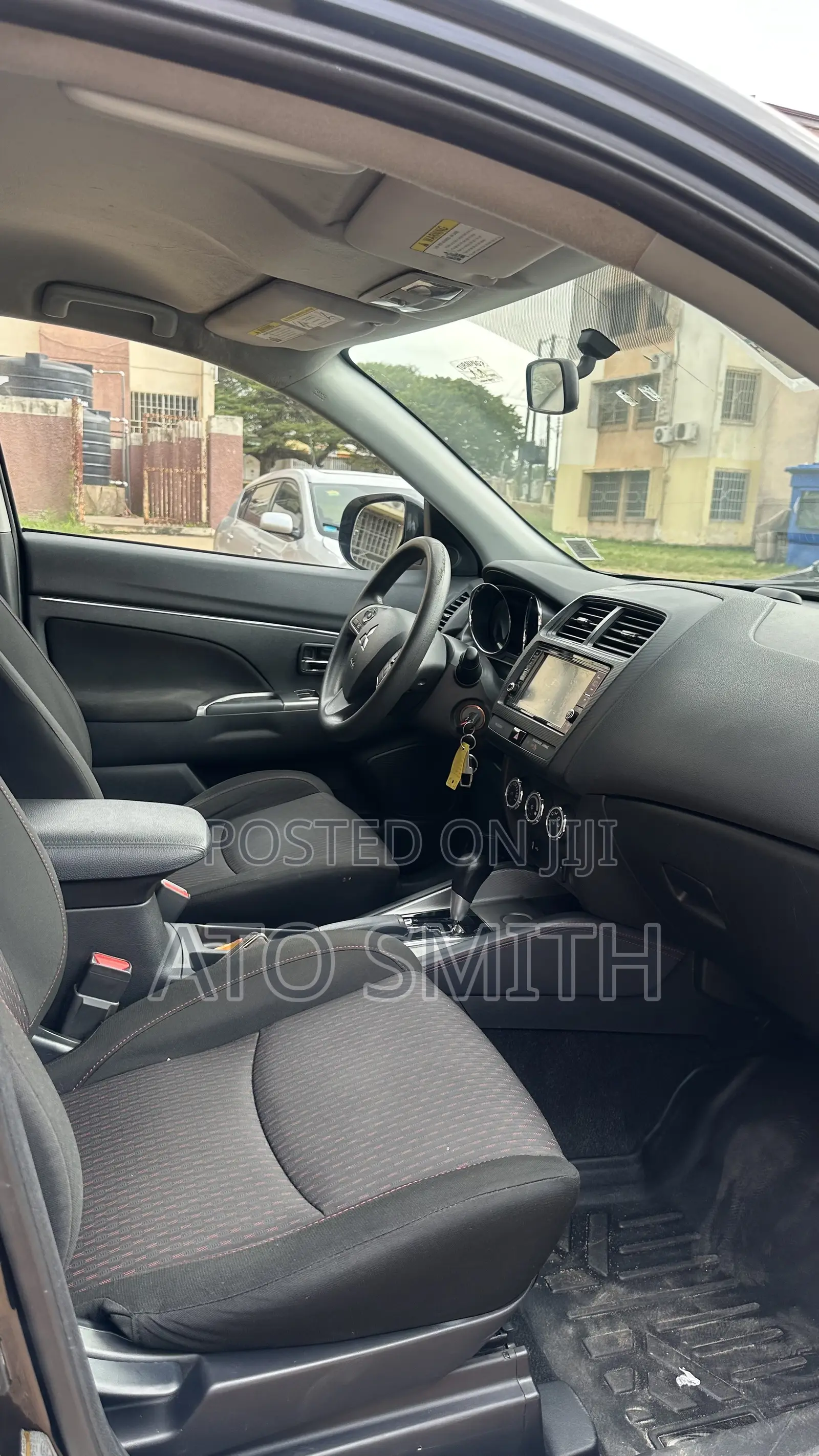 Mitsubishi Outlander 2017 Black