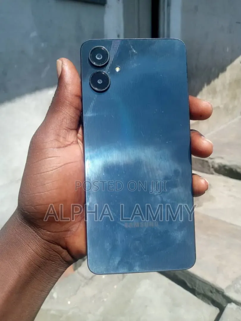 Samsung Galaxy A06 64 GB Black