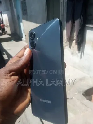 Samsung Galaxy A06 64 GB Black