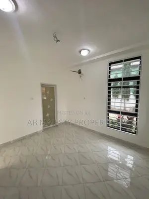 1bdrm Apartment in Ab Majesty, Lake Side Estate for rent